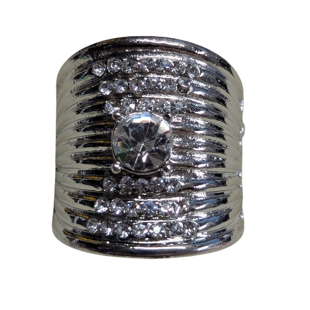 New Wide Band Clear Rhinestone Ring Silver Tone Ribbed Statement Noodle Cocktail